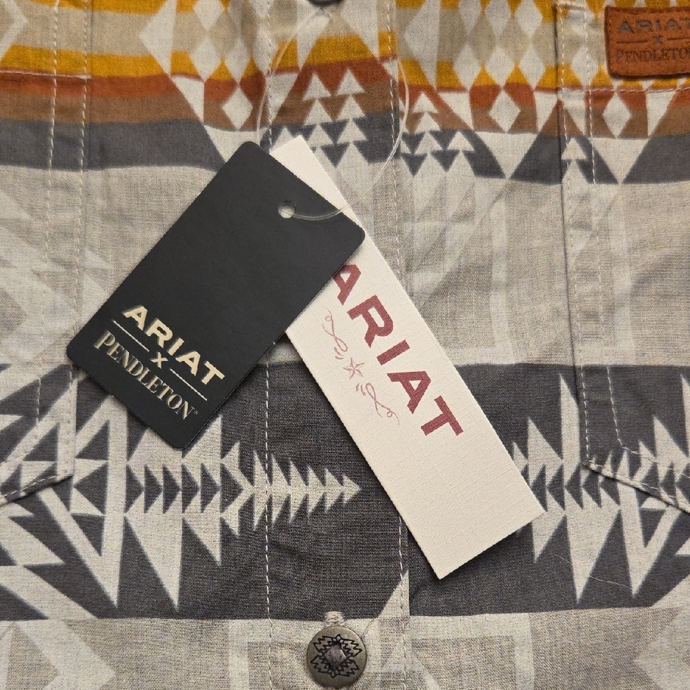Ariat X Pendleton Arrowhead Women's Button Down S… - image 4